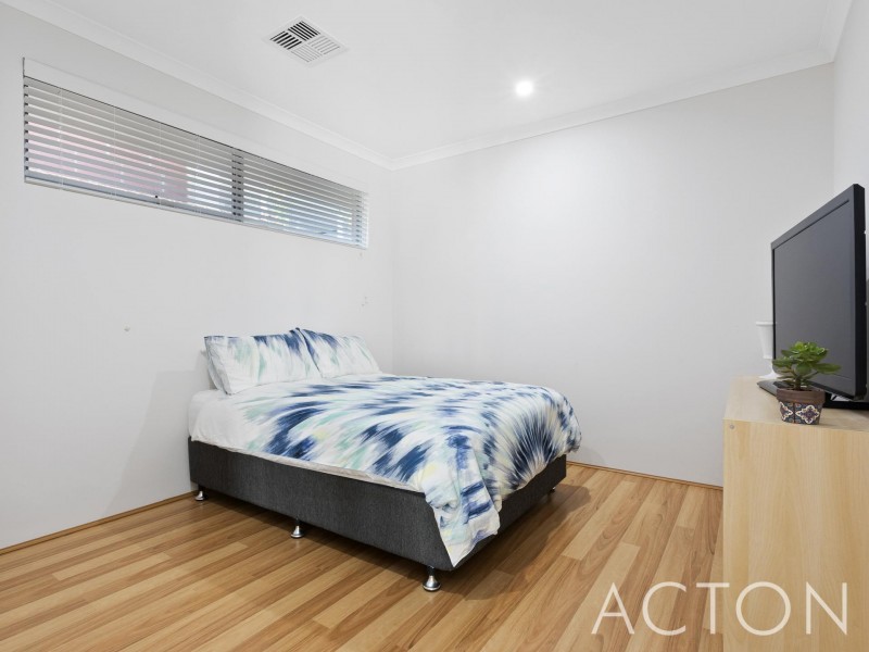 215 Curtin Avenue, Cottesloe WA 6011