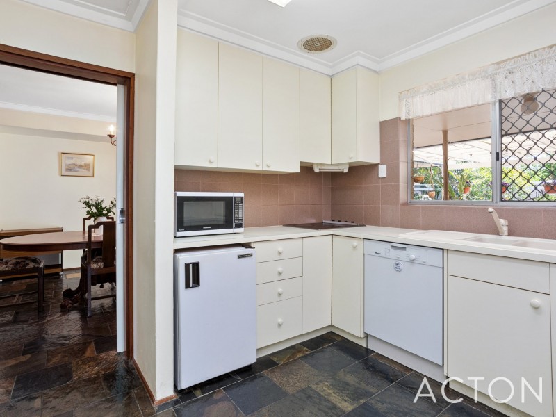 64 Oban Road, City Beach WA 6015