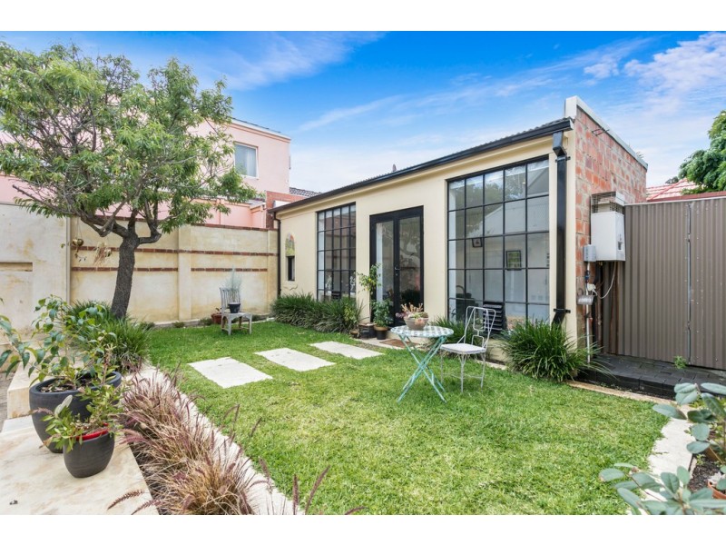 24 Myrtle Street, Perth WA 6000