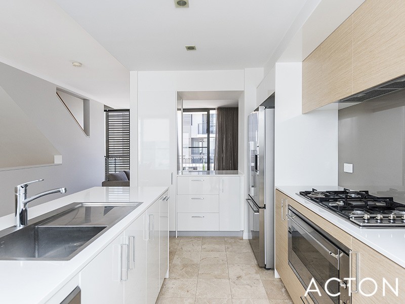 3/9 Athletes Parade, Floreat WA 6014