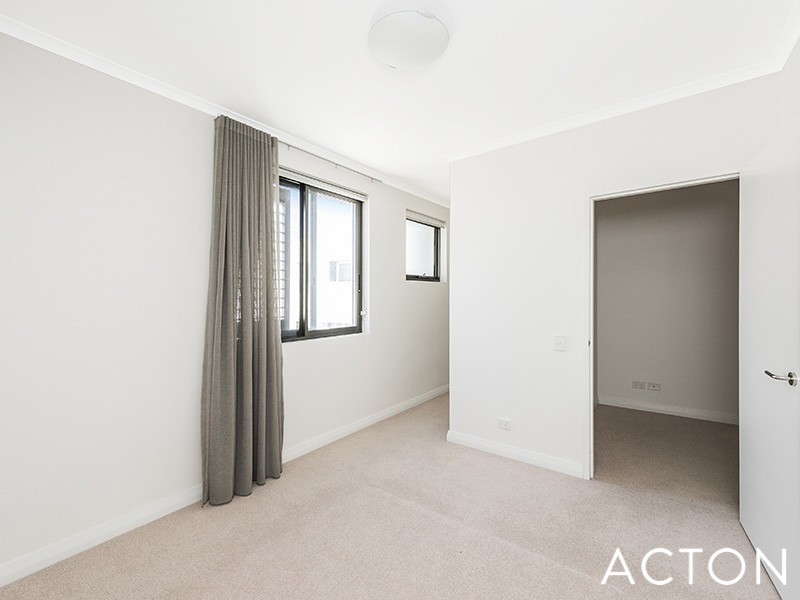 3/9 Athletes Parade, Floreat WA 6014