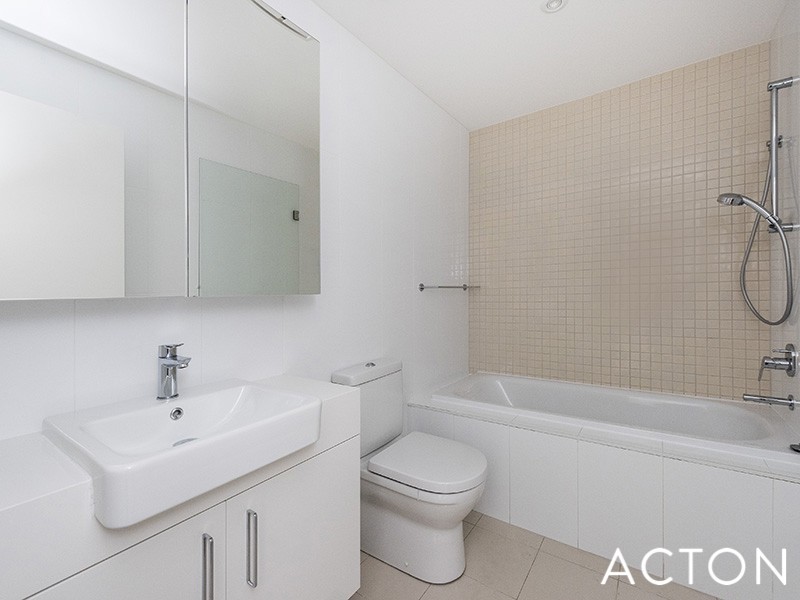 3/9 Athletes Parade, Floreat WA 6014