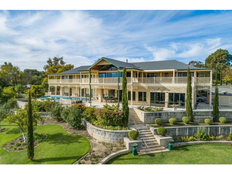 42 Friedlander Road, Baldivis WA 6171