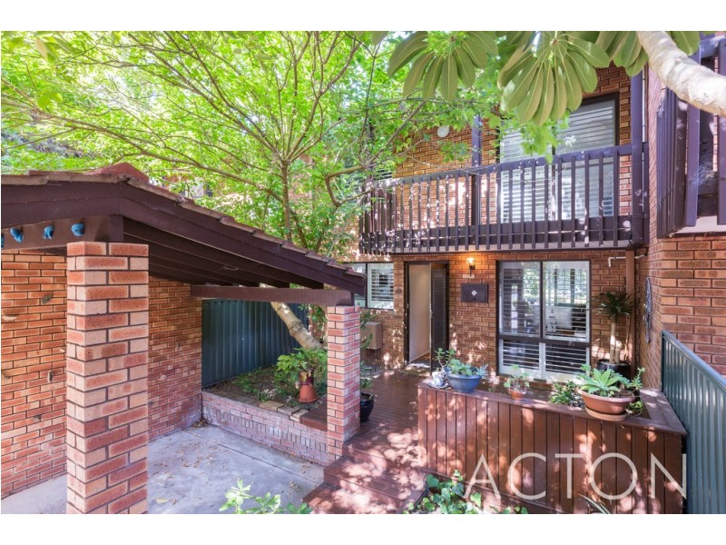 10/5 Elliott Road, Claremont WA 6010