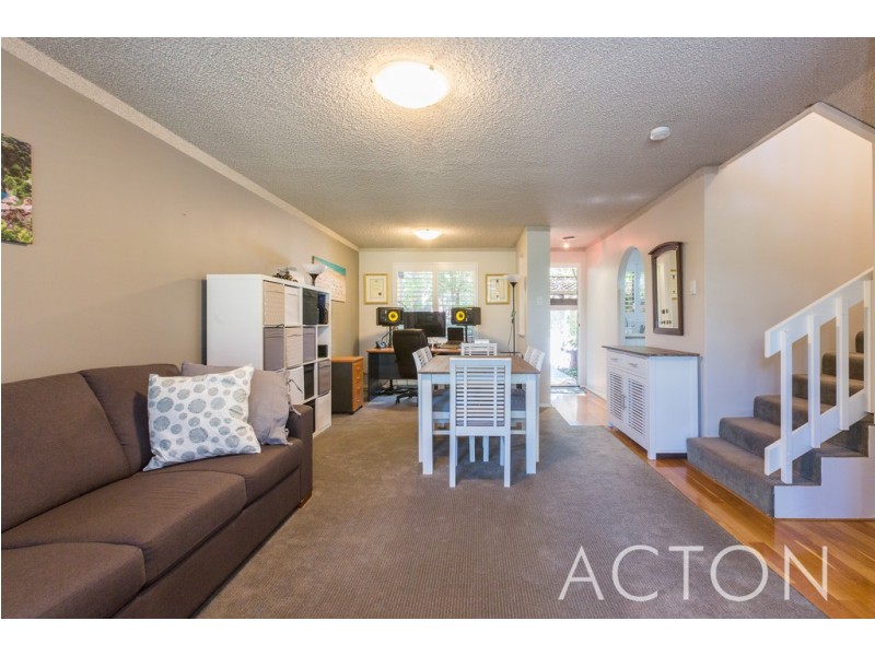 10/5 Elliott Road, Claremont WA 6010