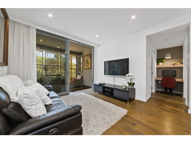 58/2 Milyarm Rise, Swanbourne WA 6010