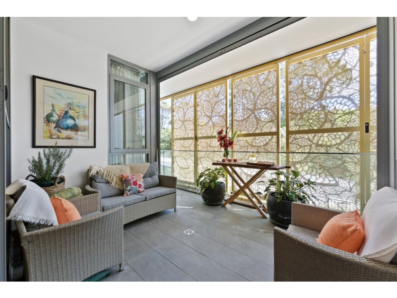 58/2 Milyarm Rise, Swanbourne WA 6010