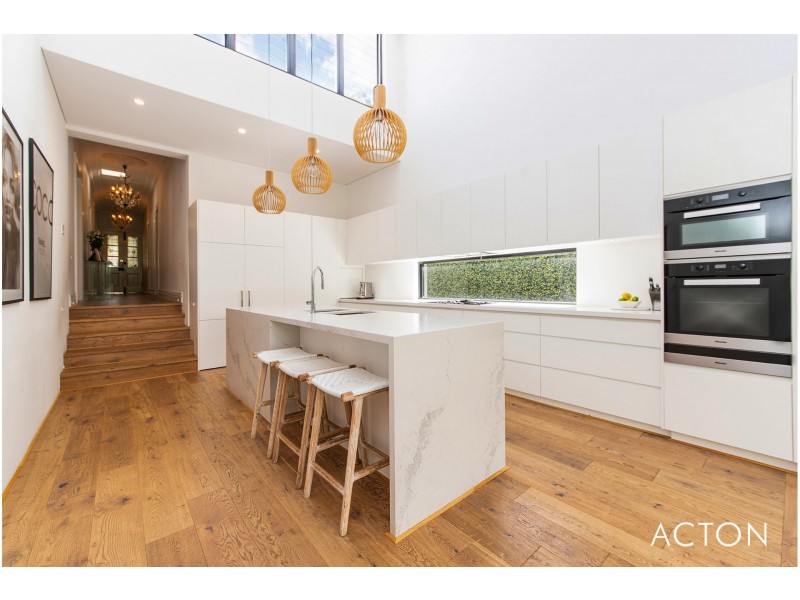 18 Smith Street, Claremont WA 6010