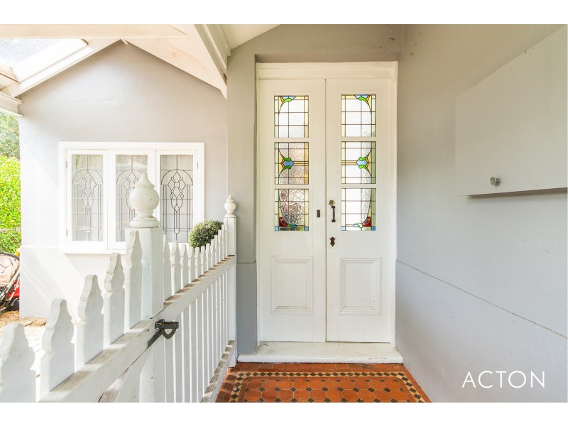 18 Smith Street, Claremont WA 6010