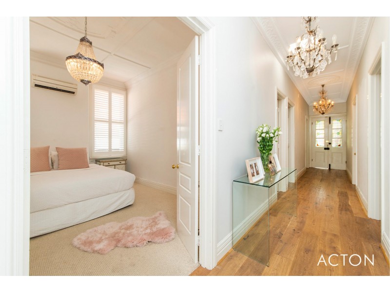18 Smith Street, Claremont WA 6010