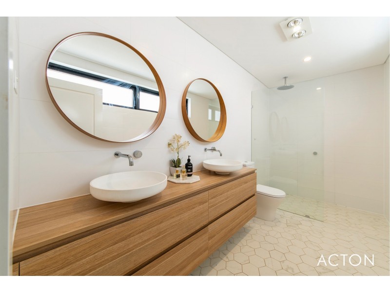 18 Smith Street, Claremont WA 6010