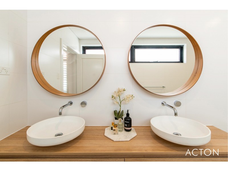 18 Smith Street, Claremont WA 6010