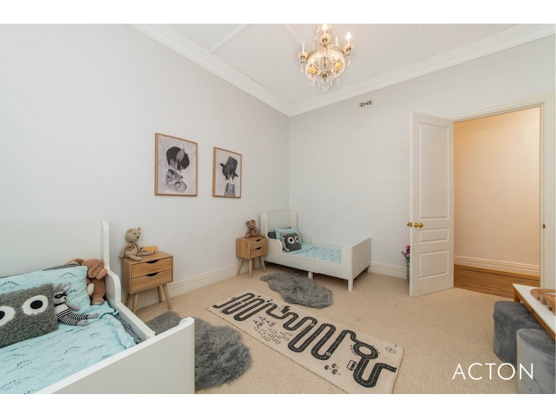 18 Smith Street, Claremont WA 6010