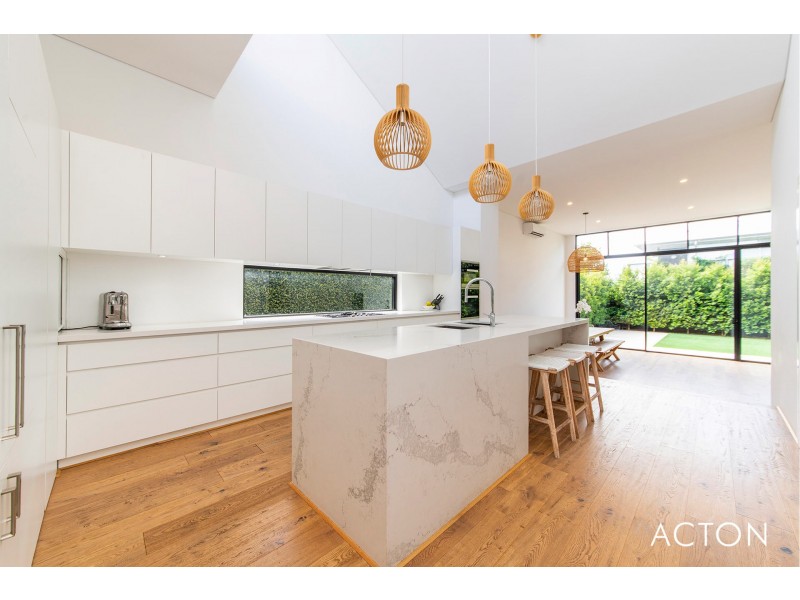 18 Smith Street, Claremont WA 6010
