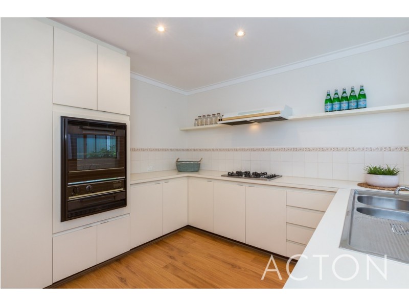 1/1A Osborne Parade, Claremont WA 6010