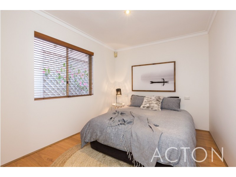 1/1A Osborne Parade, Claremont WA 6010