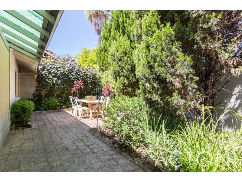 1/1A Osborne Parade, Claremont WA 6010