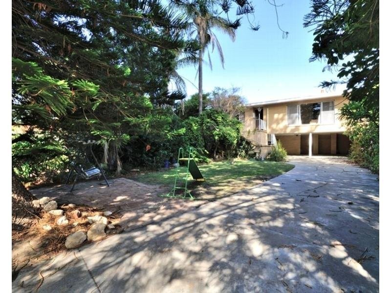 5 Geraldine Street, Cottesloe WA 6011