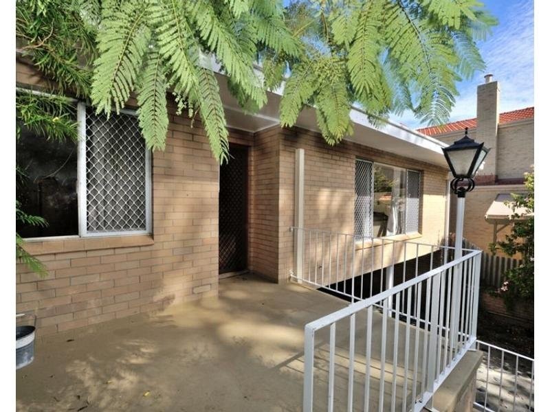 5 Geraldine Street, Cottesloe WA 6011