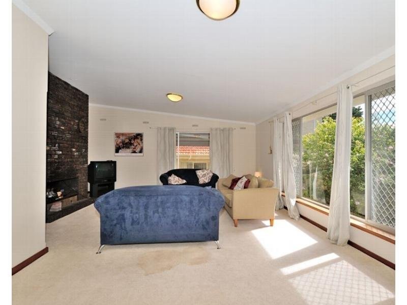 5 Geraldine Street, Cottesloe WA 6011