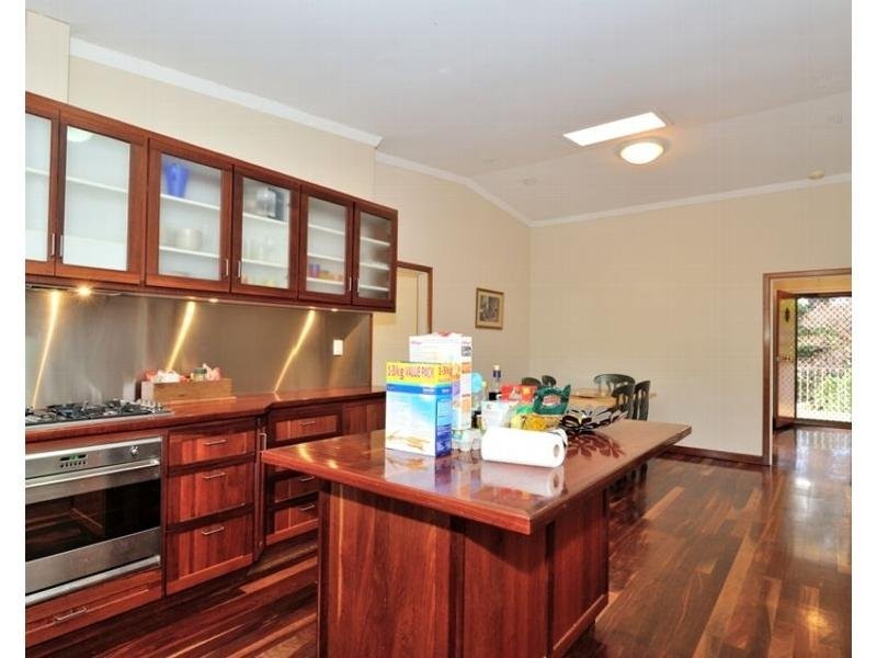 5 Geraldine Street, Cottesloe WA 6011