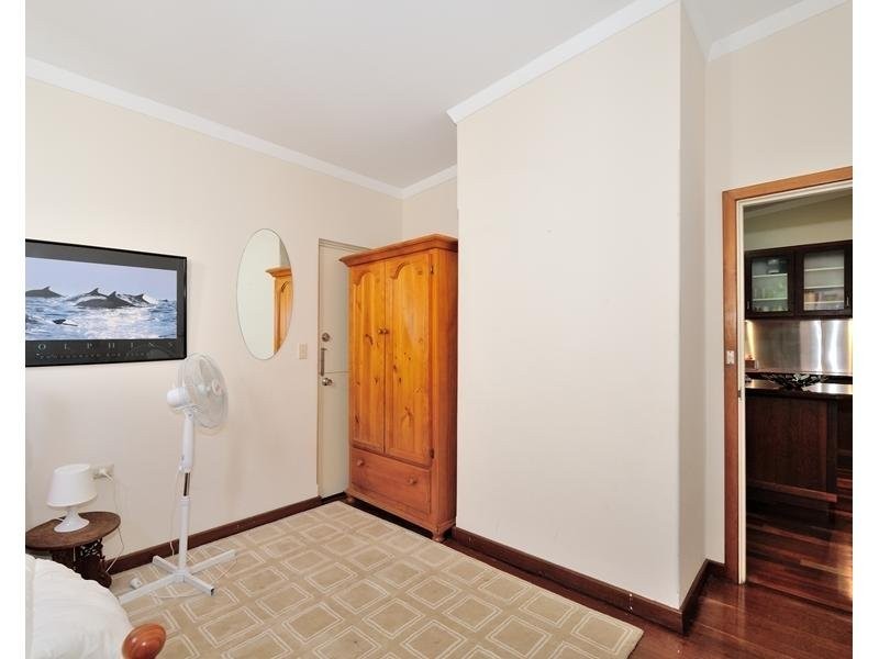 5 Geraldine Street, Cottesloe WA 6011