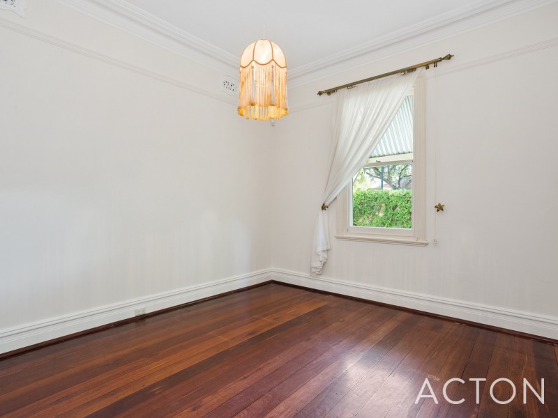 52 Yilgarn Street, Shenton Park WA 6008