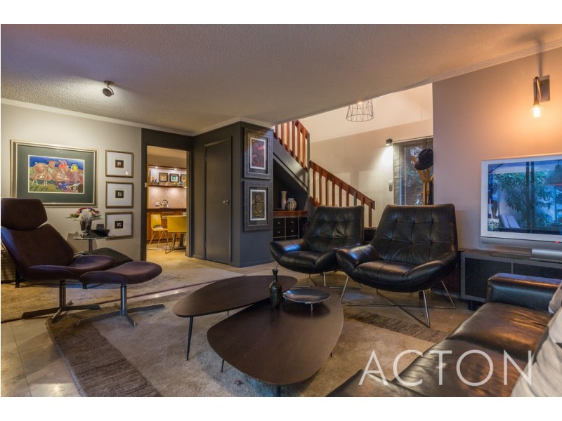 6/5 Elliott Road, Claremont WA 6010