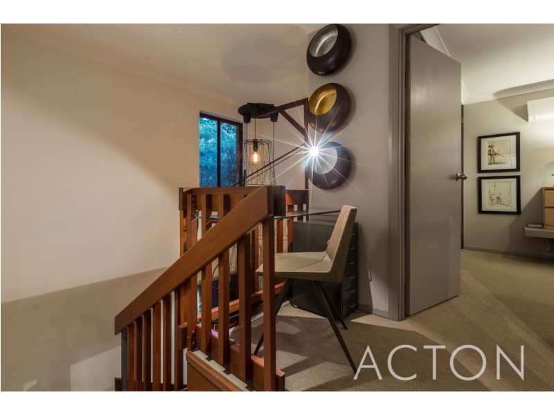 6/5 Elliott Road, Claremont WA 6010