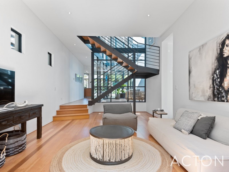 35 Woolwich Street, West Leederville WA 6007
