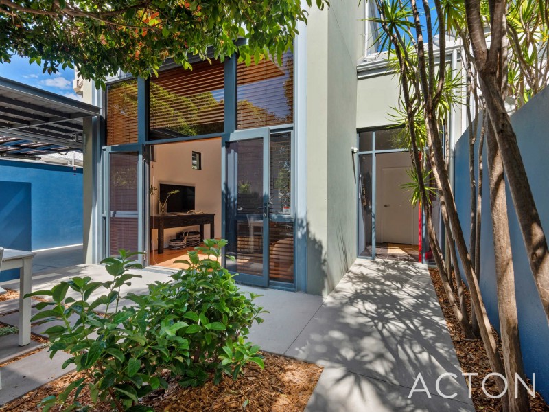 35 Woolwich Street, West Leederville WA 6007