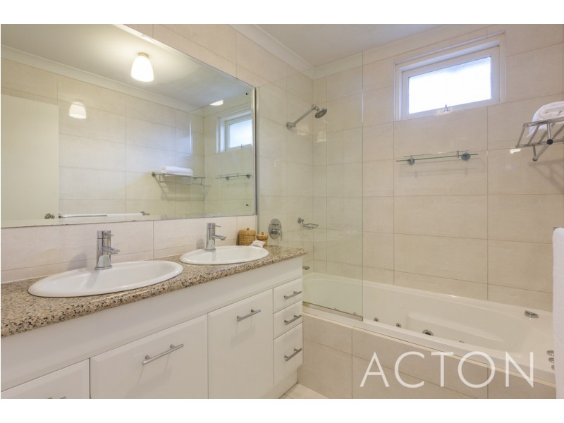 287 Curtin Avenue, Cottesloe WA 6011