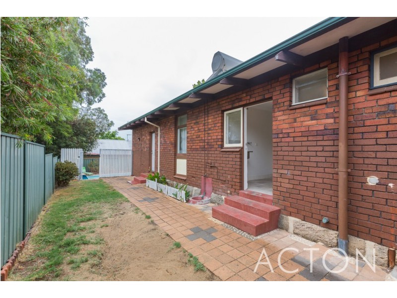 287 Curtin Avenue, Cottesloe WA 6011