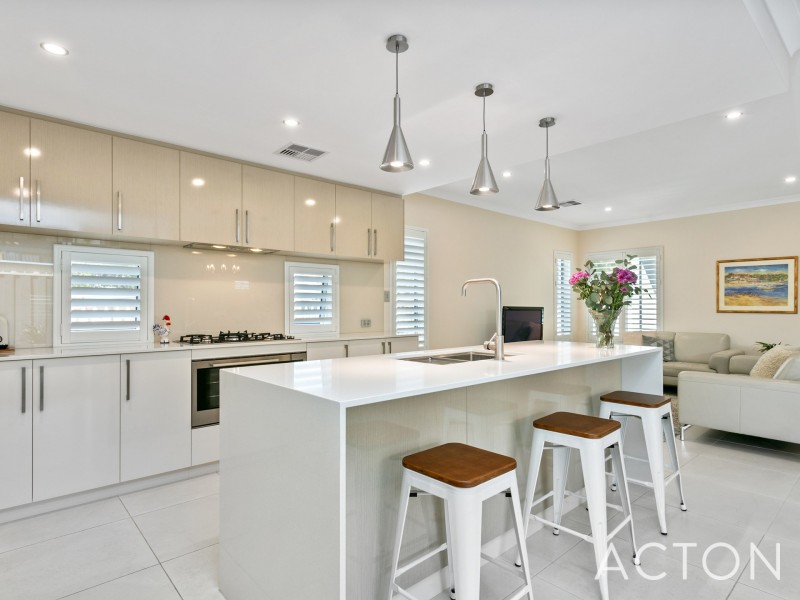 32 Horgan Street, Mosman Park WA 6012