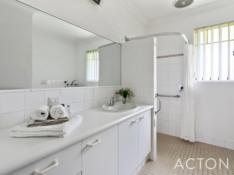 4/1 Boundary Road, Mosman Park WA 6012