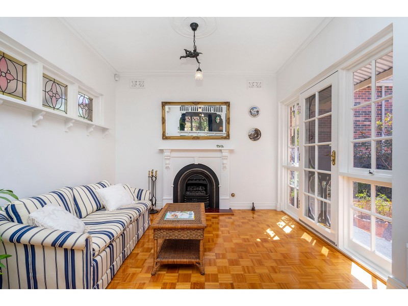 27 Carrington Street, Inglewood WA 6052