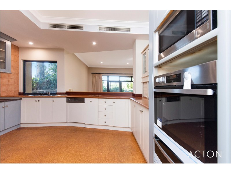 13 Hotchin Street, Dalkeith WA 6009