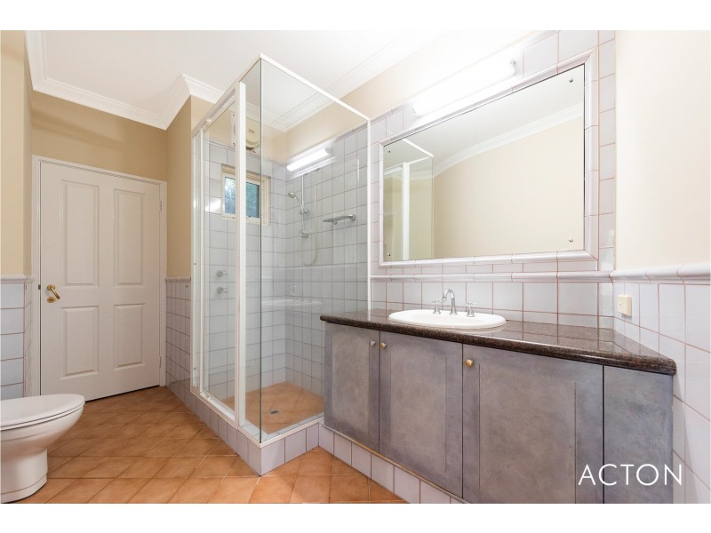 13 Hotchin Street, Dalkeith WA 6009