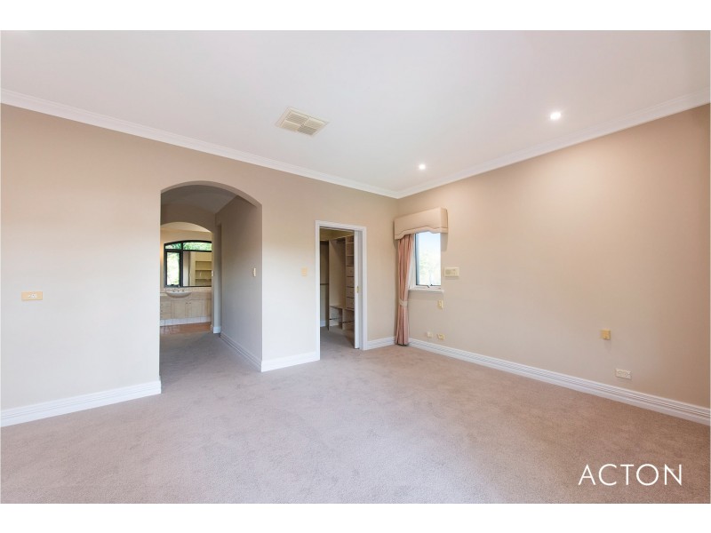 13 Hotchin Street, Dalkeith WA 6009
