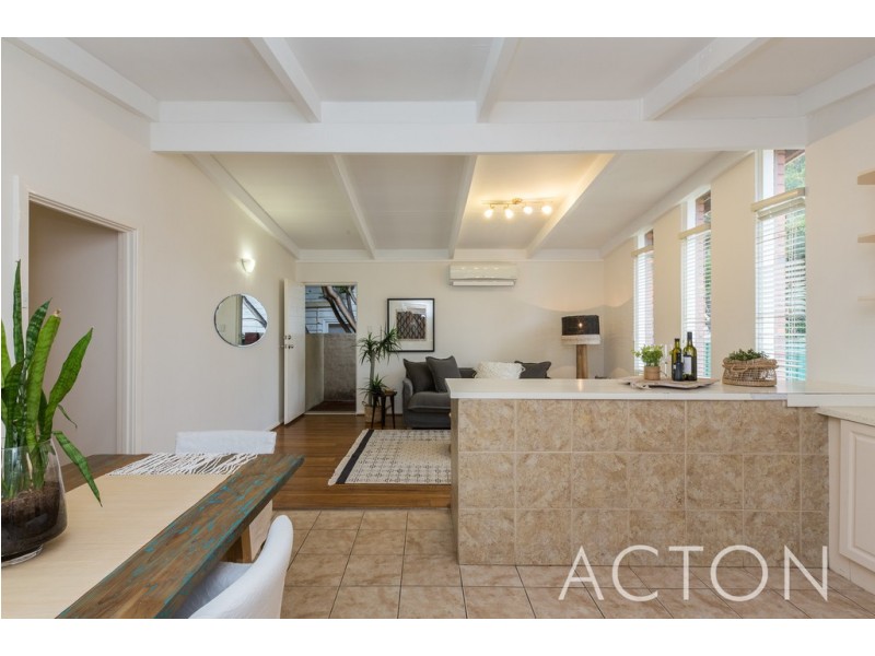 287 Curtin Avenue, Cottesloe WA 6011