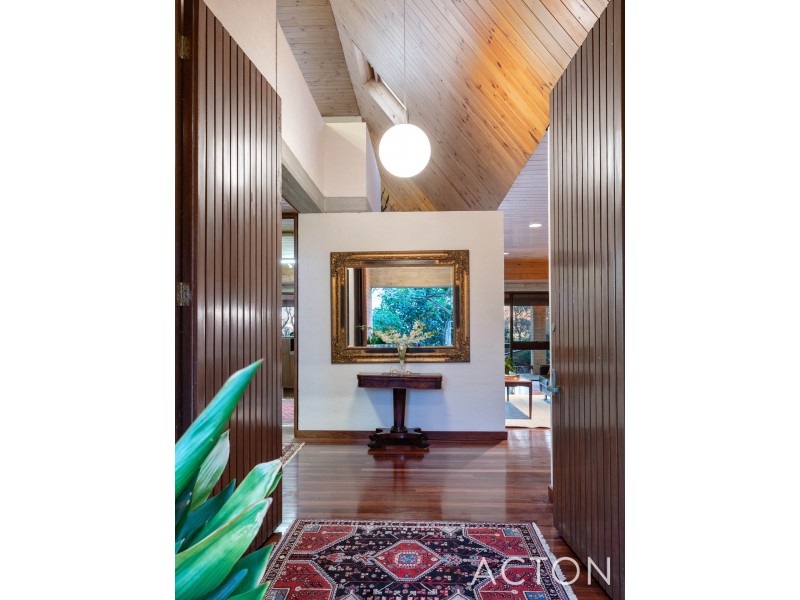 2 Surbiton Road, East Fremantle WA 6158