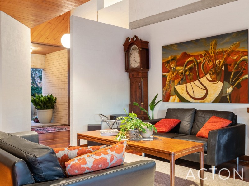 2 Surbiton Road, East Fremantle WA 6158