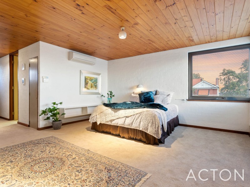 2 Surbiton Road, East Fremantle WA 6158