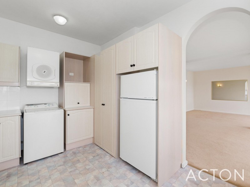 7/2 Bindaring Parade, Claremont WA 6010