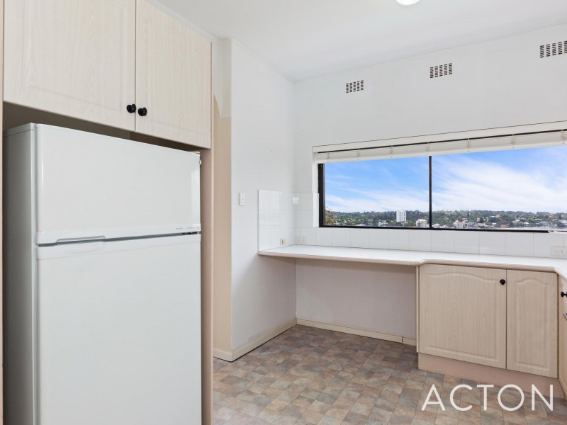 7/2 Bindaring Parade, Claremont WA 6010