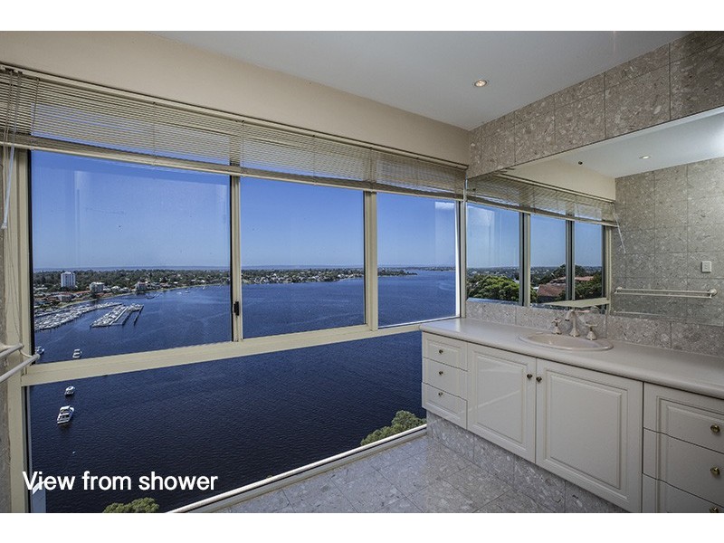 9/2 Bindaring Parade, Claremont WA 6010