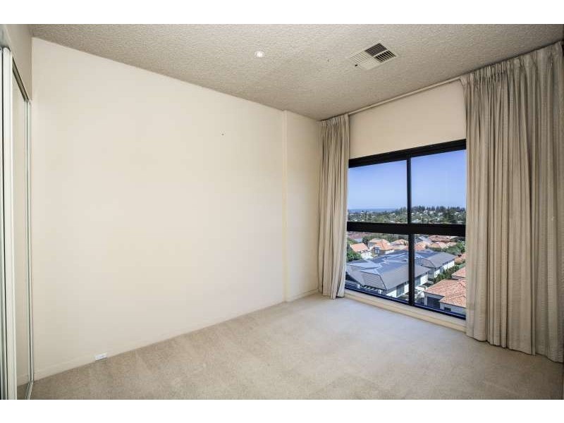 9/2 Bindaring Parade, Claremont WA 6010