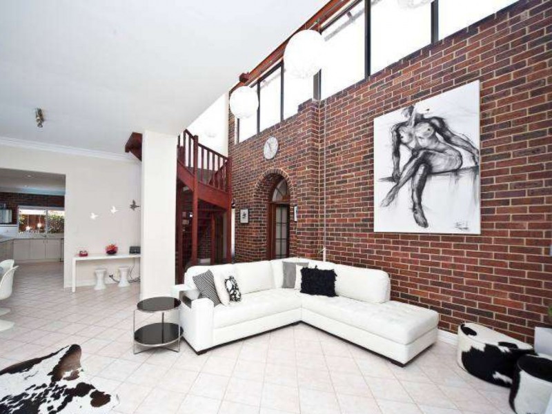 94 Shenton Road, Swanbourne WA 6010