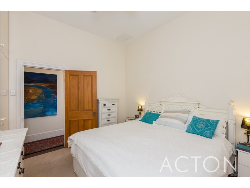 70 Railway Street, Cottesloe WA 6011