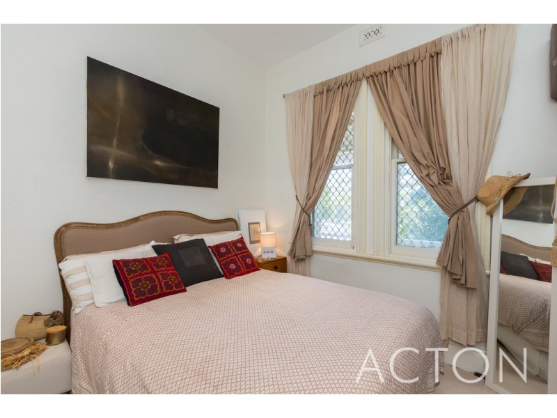 70 Railway Street, Cottesloe WA 6011